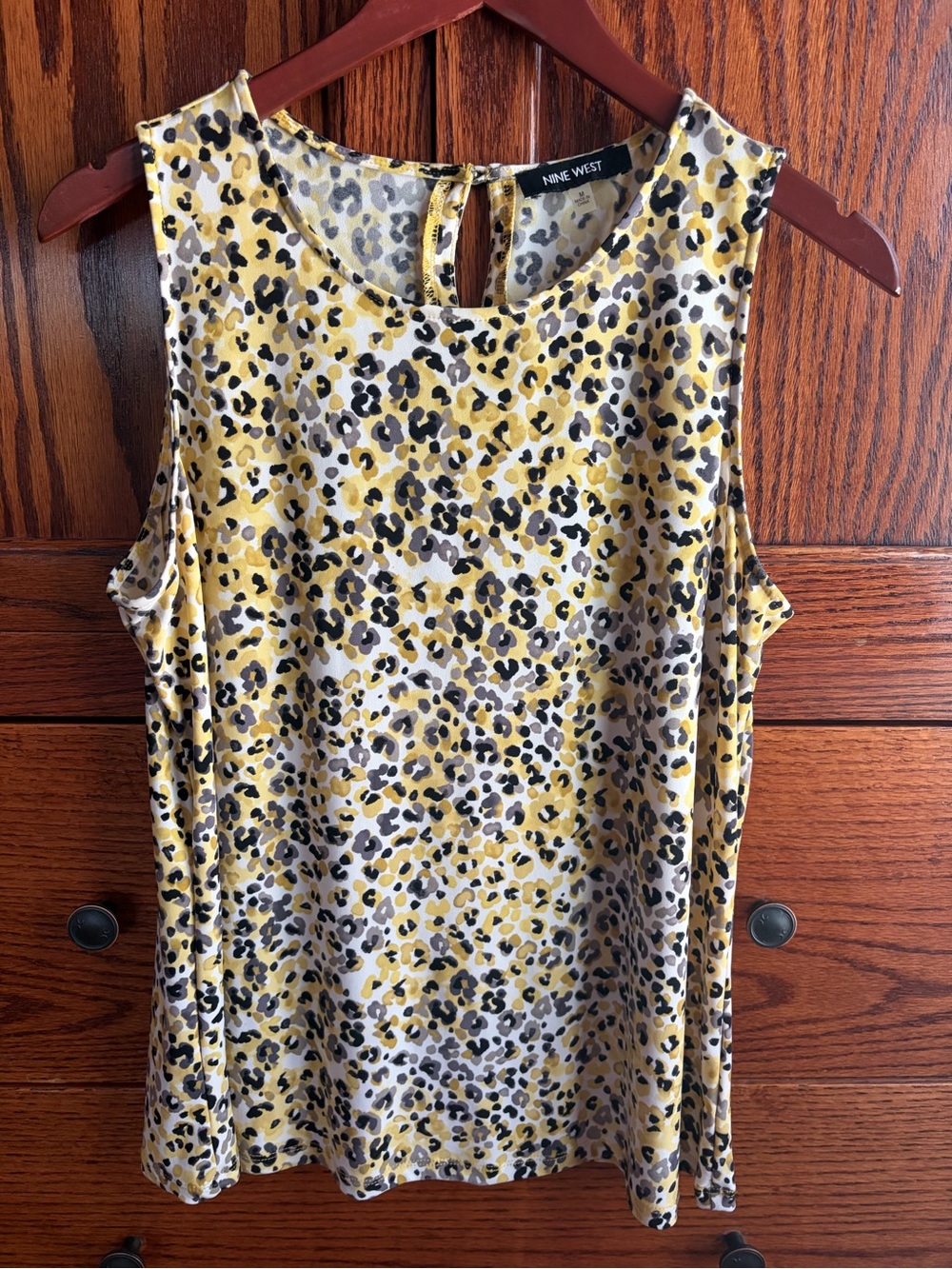 Nine West Yellow Leopard Print Sleeveless Shell Top